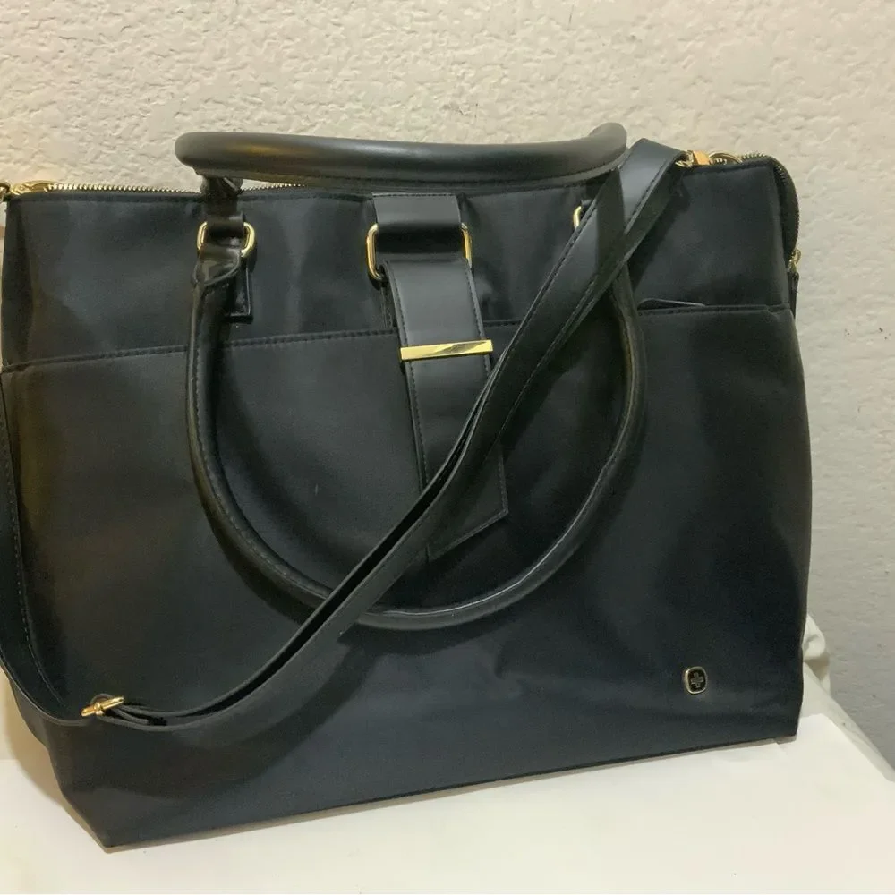 NWOT Wenger Ana Laptop Tote 18”, Black Nylon Style Computer Bag Tablet Pocket